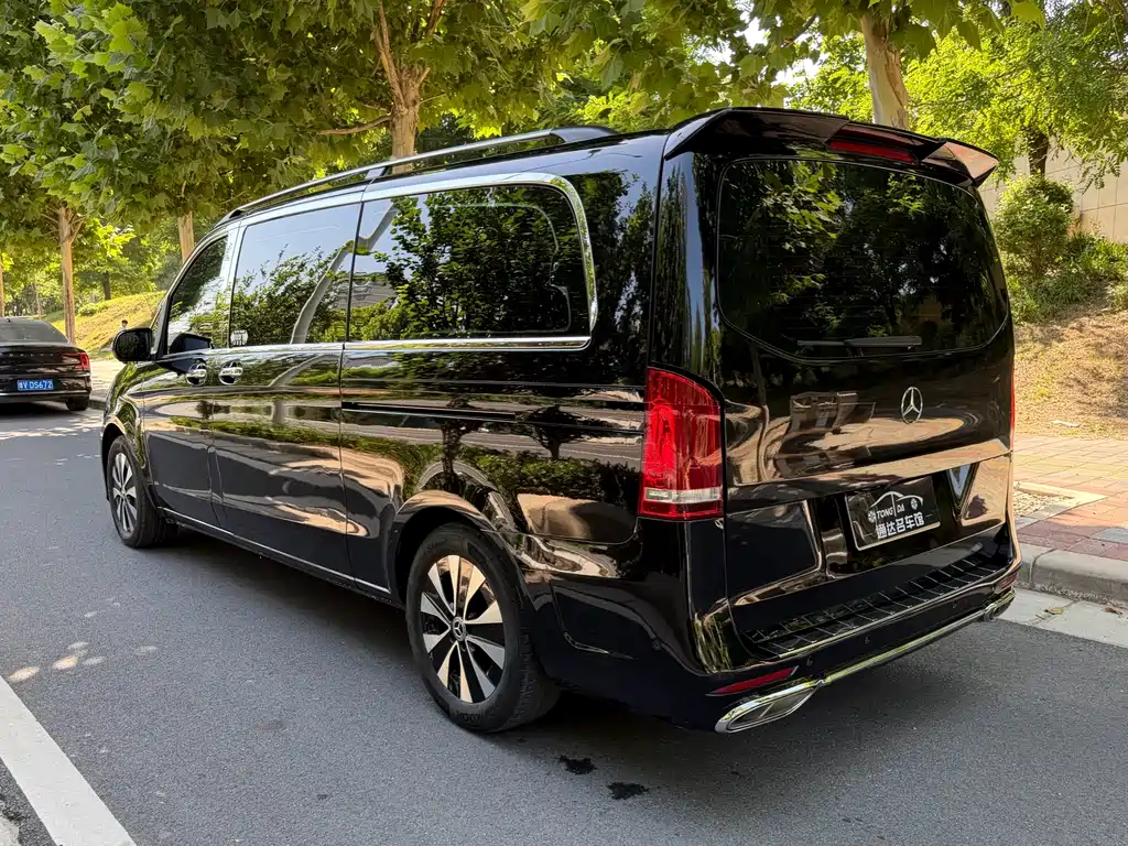 Mercedes-Benz Vito — фото 27