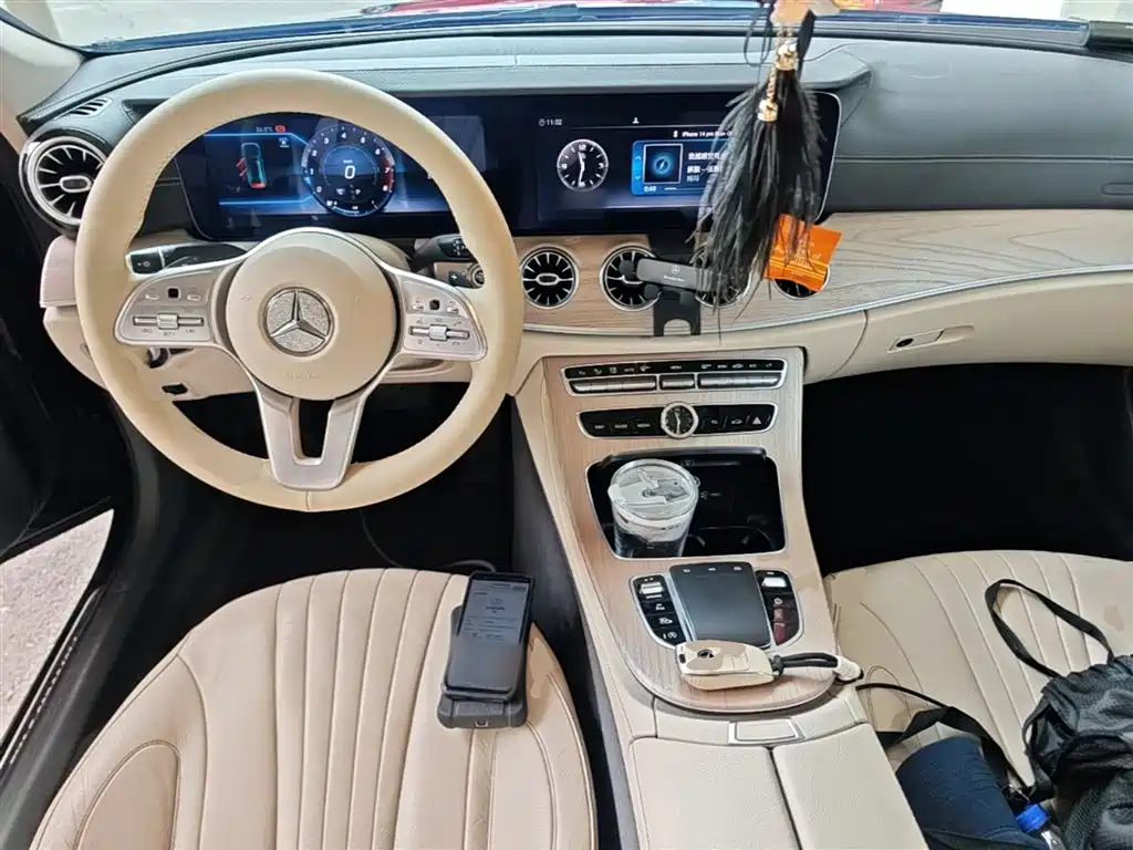 Mercedes-Benz CLS — фото 10