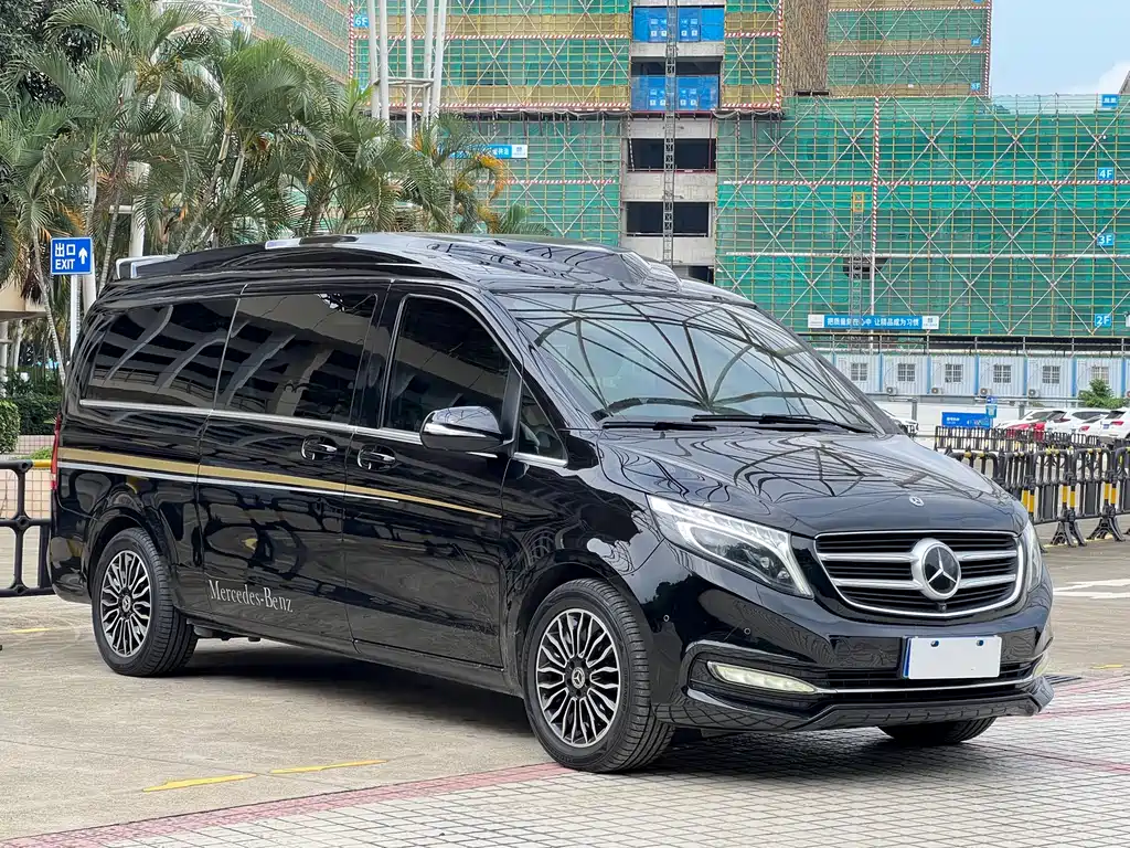 Mercedes-Benz V-Class — фото 2