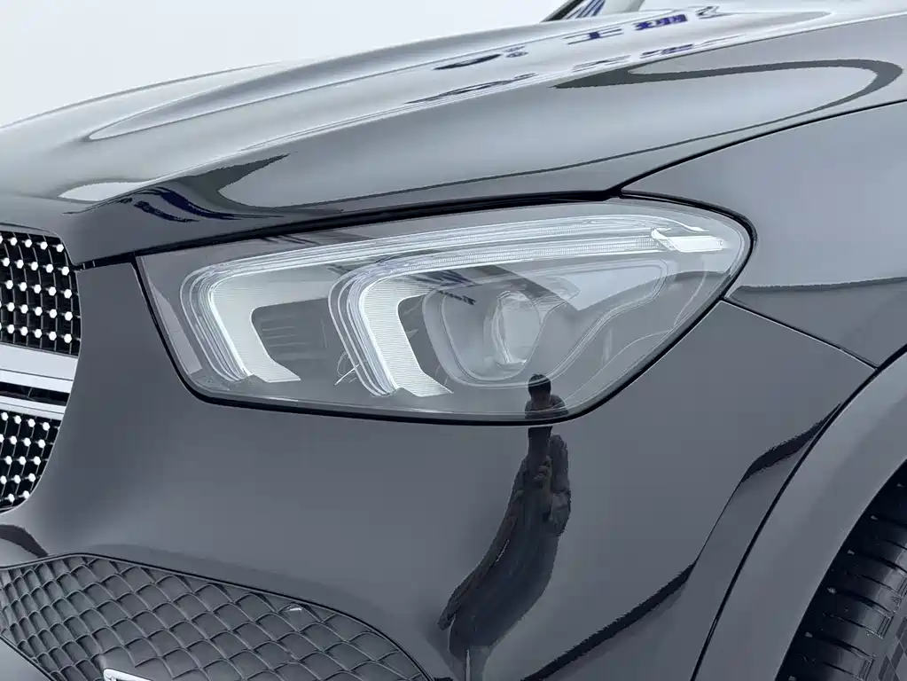 Mercedes-Benz GLE (Import) — фото 8