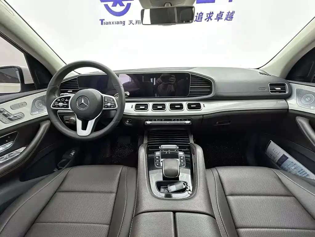 Mercedes-Benz GLE (Import) — фото 10