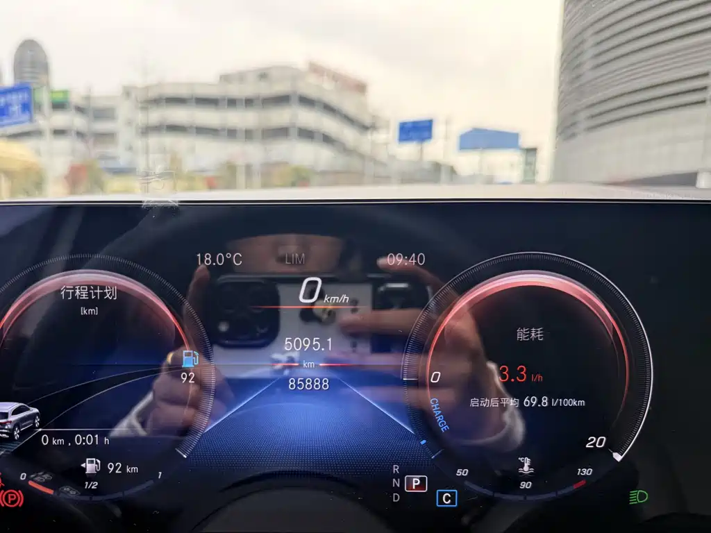 Mercedes-Benz GLA — фото 22