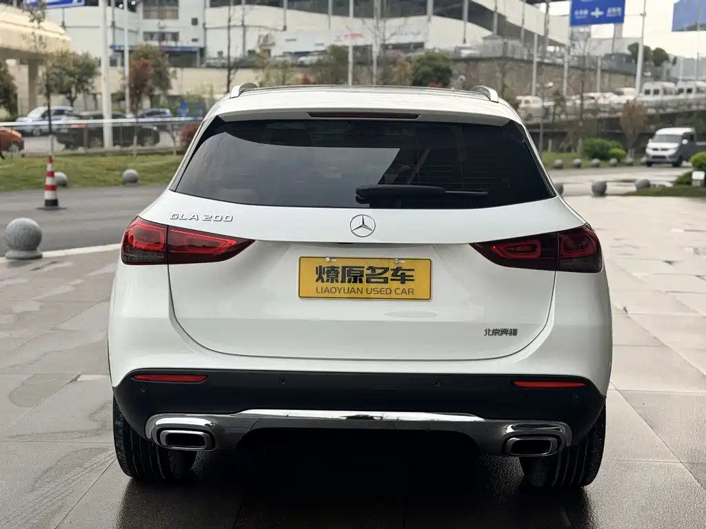 Mercedes-Benz GLA — фото 6