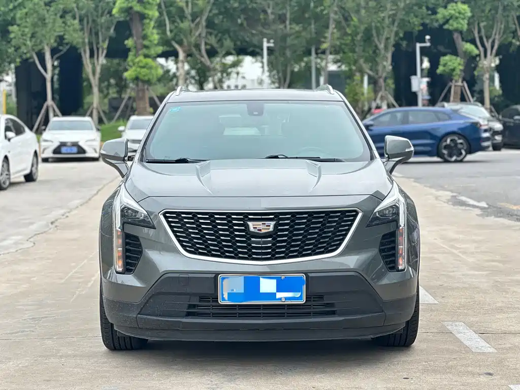 Cadillac XT4 — фото 2