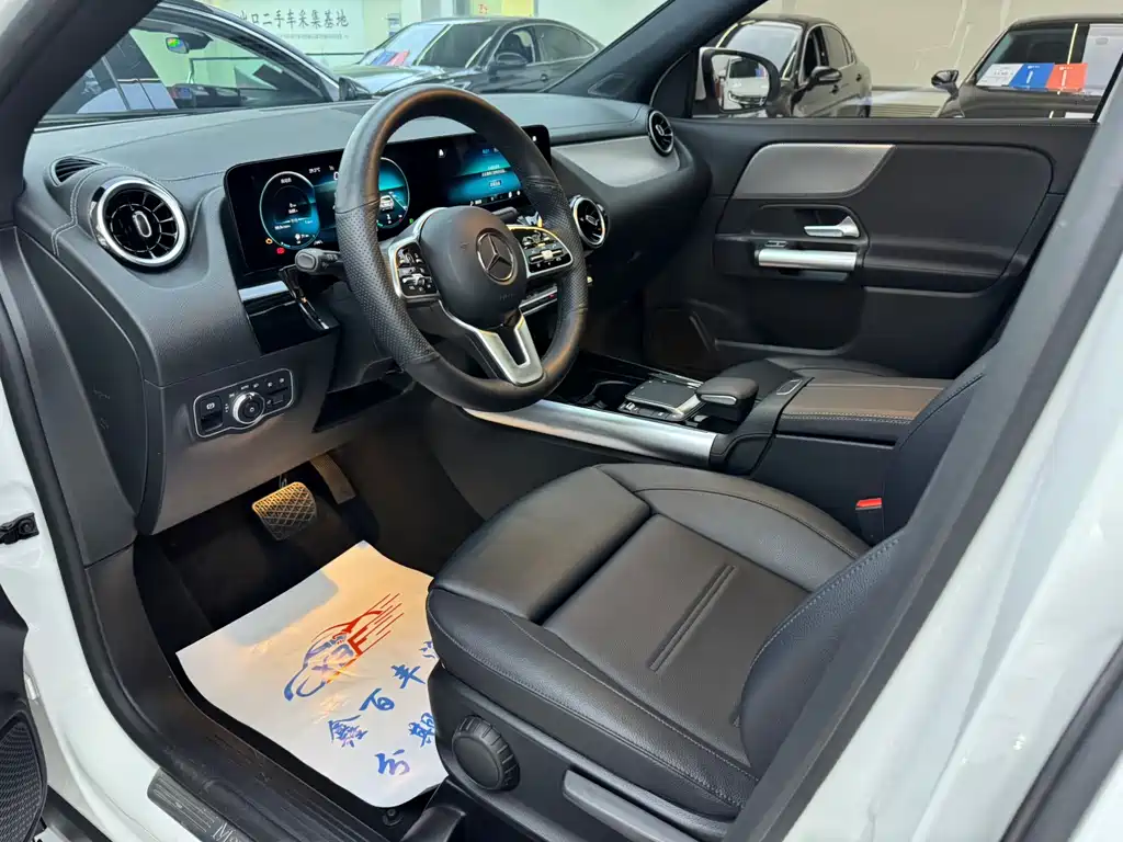 Mercedes-Benz GLA — фото 4