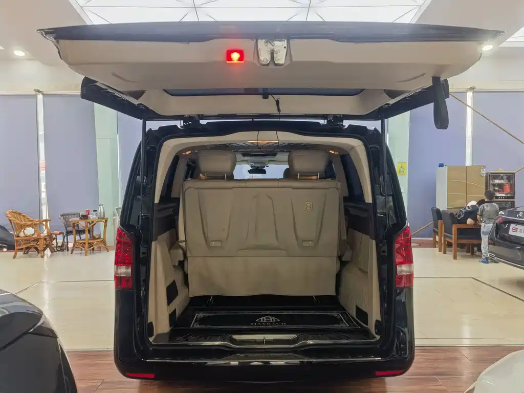 Mercedes-Benz Vito — фото 14