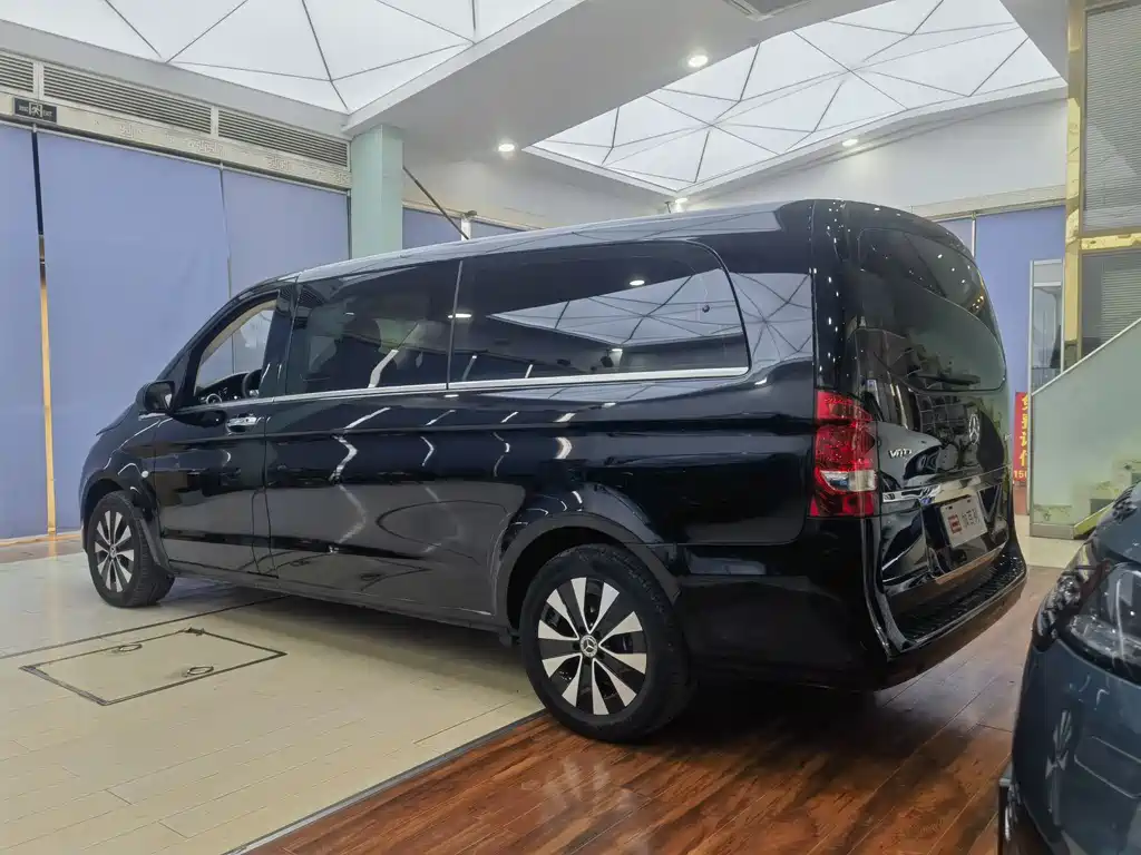 Mercedes-Benz Vito — фото 17