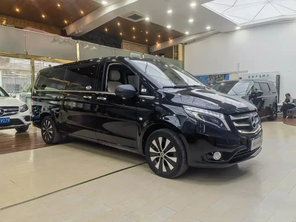 Mercedes-Benz Vito — фото 3