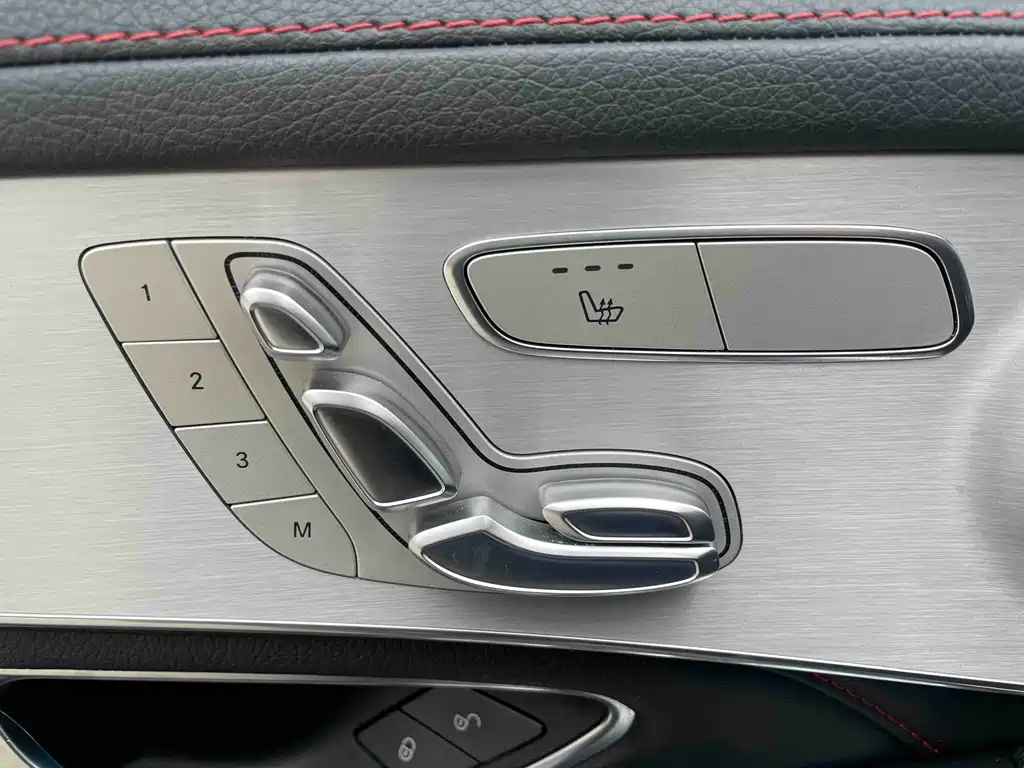 Mercedes-Benz GLC Coupe AMG — фото 9