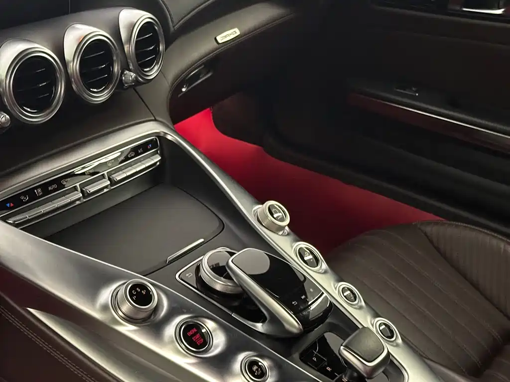 Mercedes-Benz AMG GT — фото 4