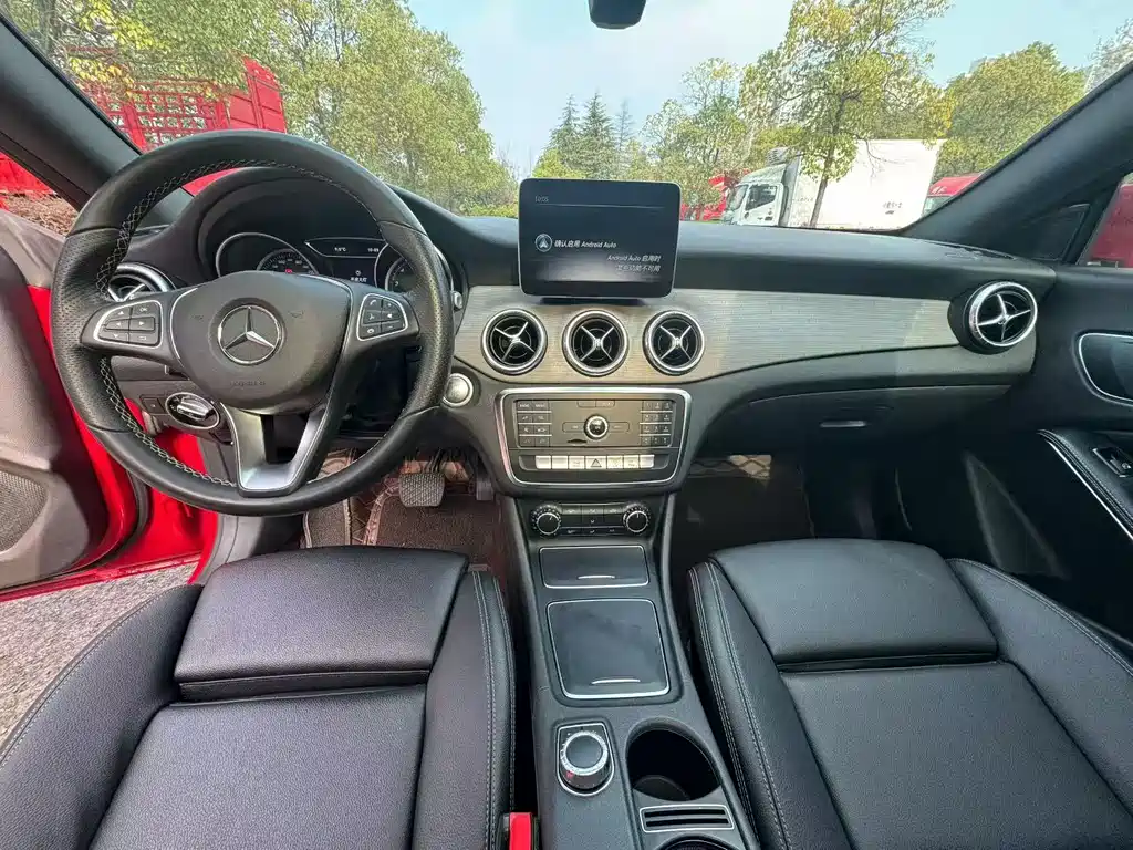Mercedes-Benz CLA (Import) — фото 4