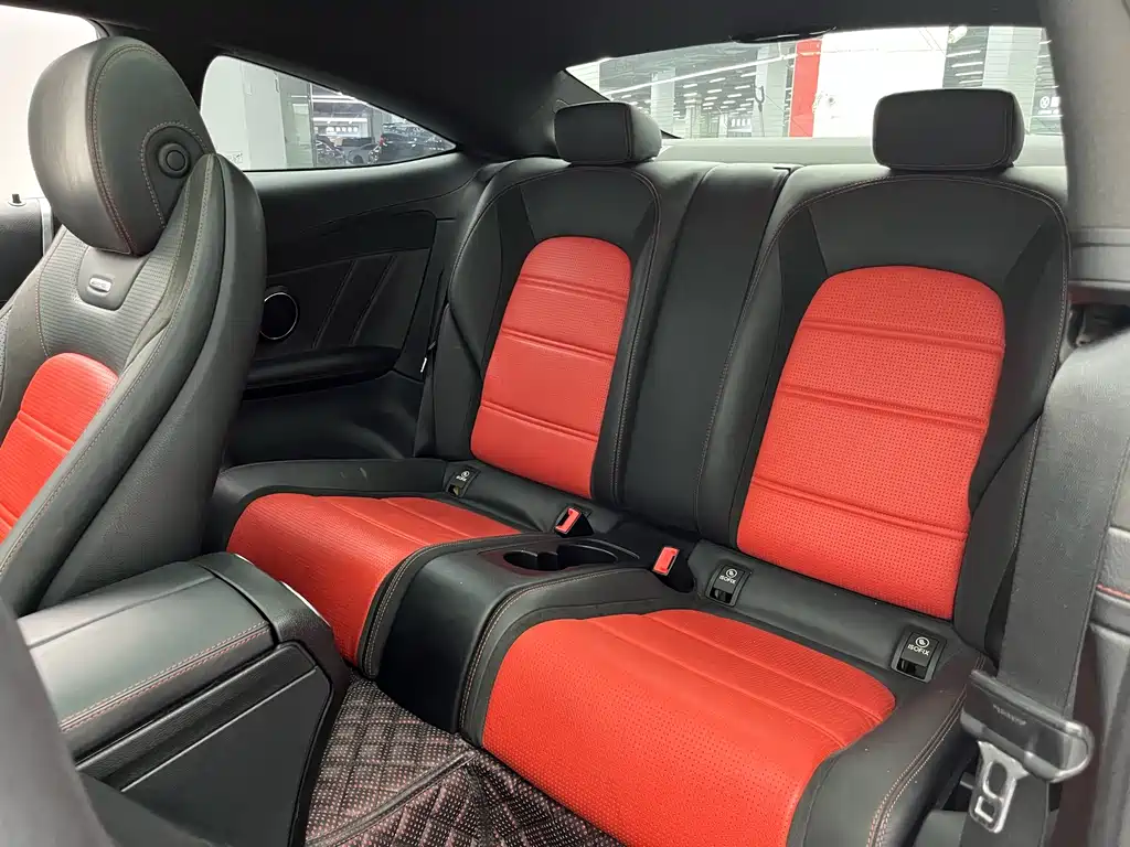 Mercedes-Benz C-Class AMG — фото 8