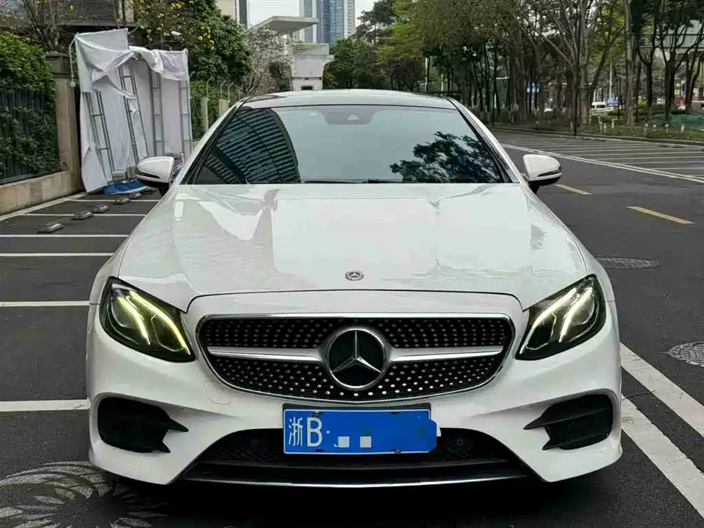 Mercedes-Benz E-Class (Import) — фото 3