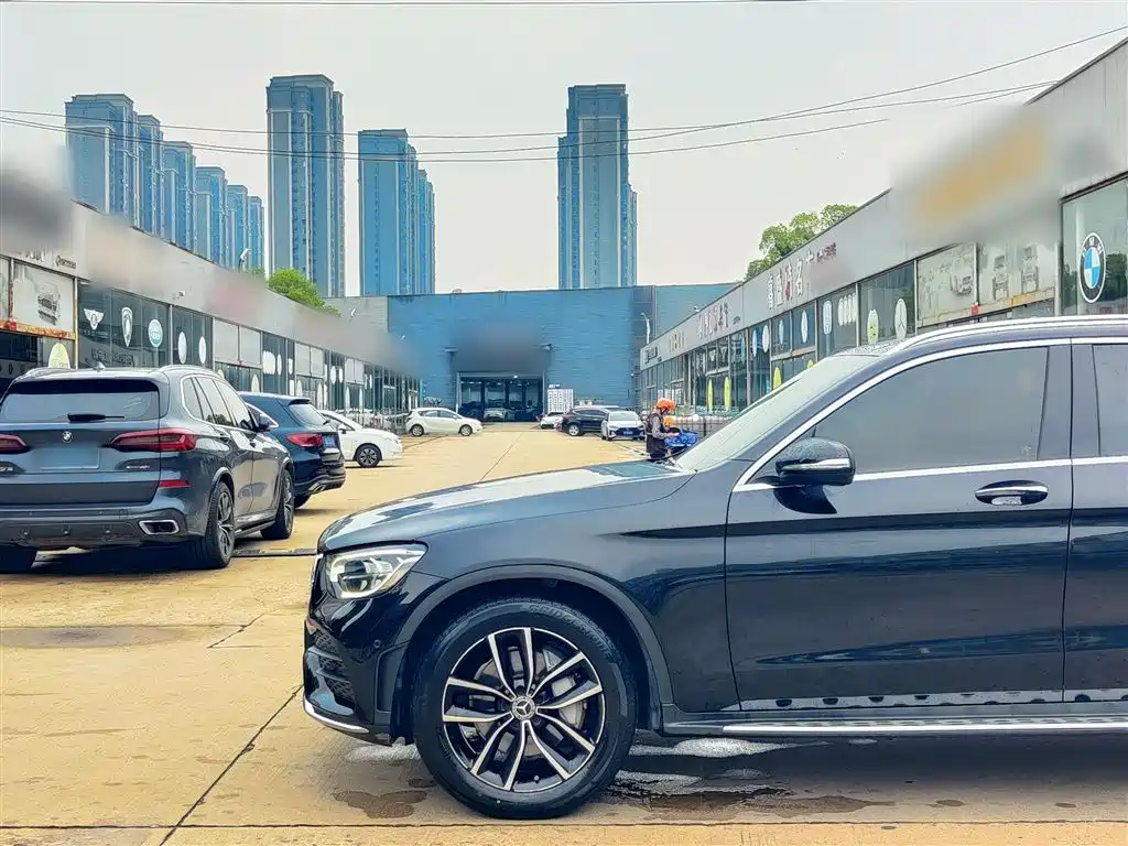 Mercedes-Benz GLC — фото 14