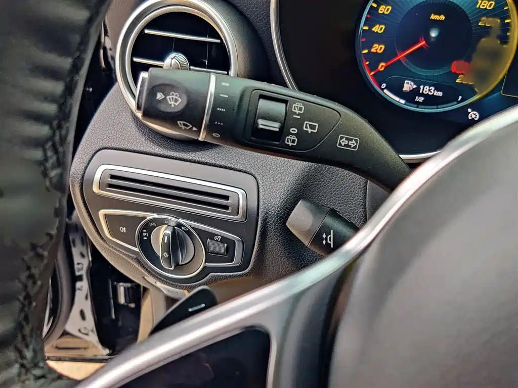 Mercedes-Benz GLC — фото 19