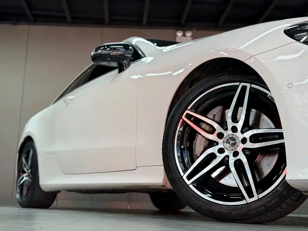 Mercedes-Benz E-Class (Import) — фото 4