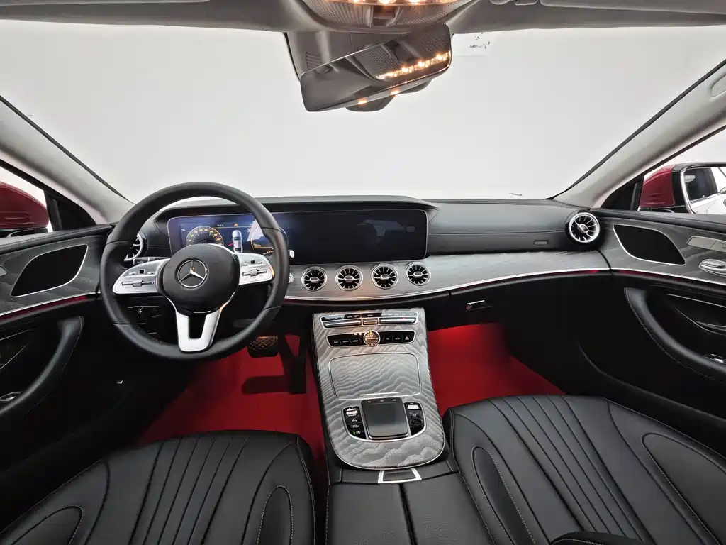 Mercedes-Benz CLS — фото 9