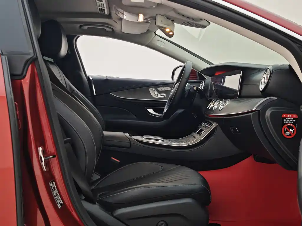 Mercedes-Benz CLS — фото 10