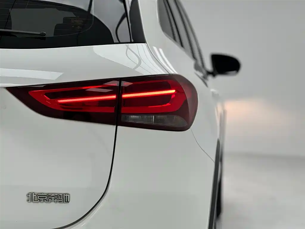 Mercedes-Benz GLA — фото 13