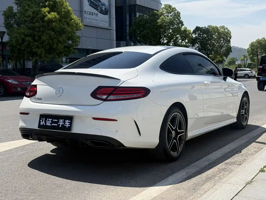 Mercedes-Benz C-Class (Import) — фото 7