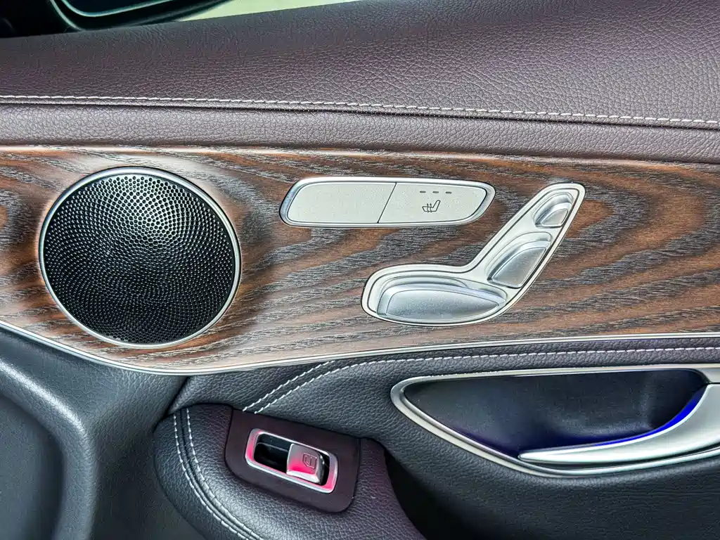 Mercedes-Benz GLC — фото 10