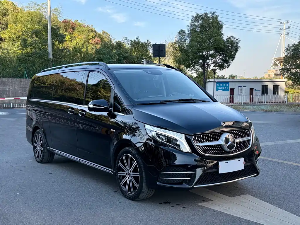 Mercedes-Benz V-Class — фото 3