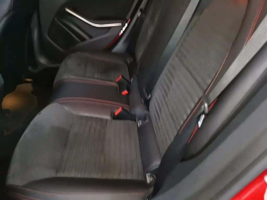 Mercedes-Benz CLA (Import) — фото 17