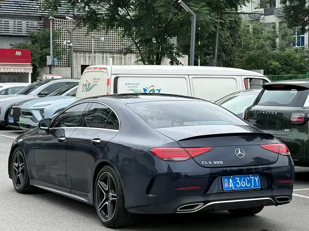 Mercedes-Benz CLS — фото 7