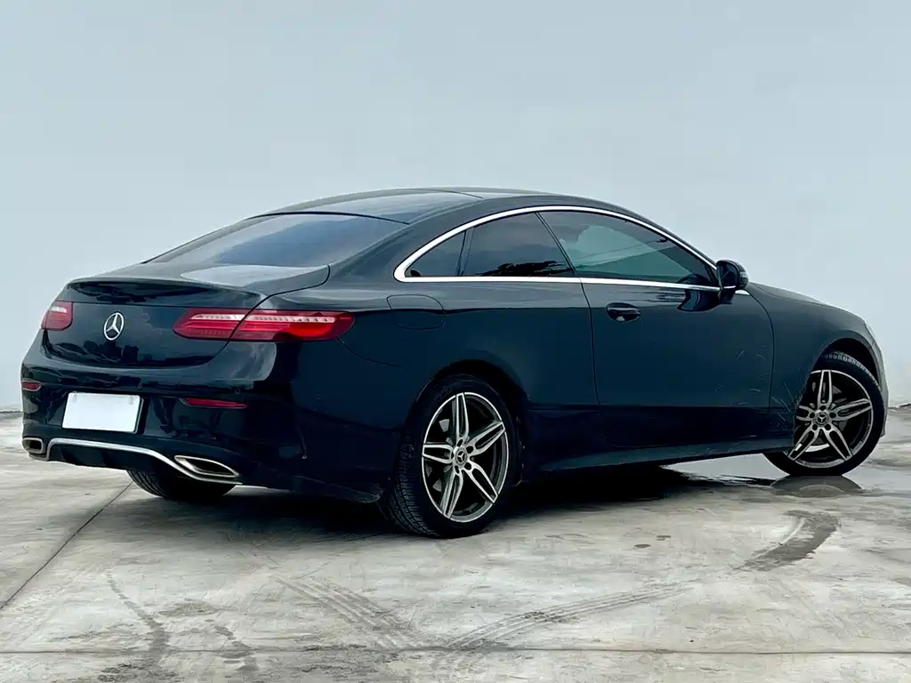 Mercedes-Benz E-Class (Import) — фото 3