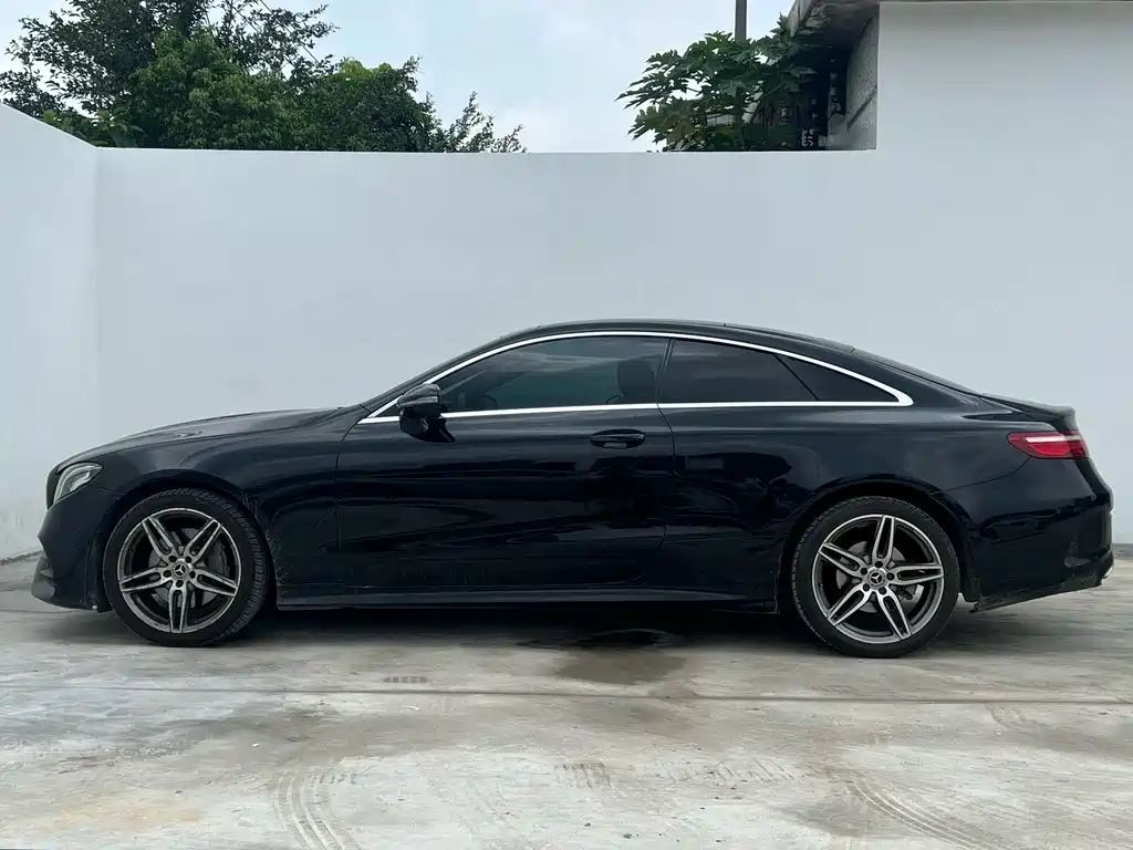 Mercedes-Benz E-Class (Import) — фото 5