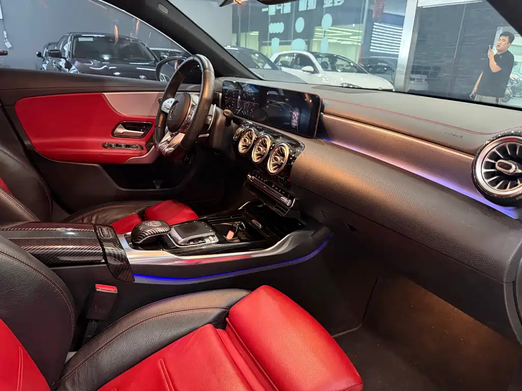 Mercedes-Benz A-Class AMG — фото 9