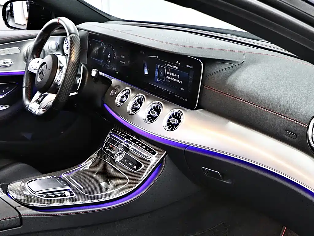Mercedes-Benz E-Class AMG — фото 13