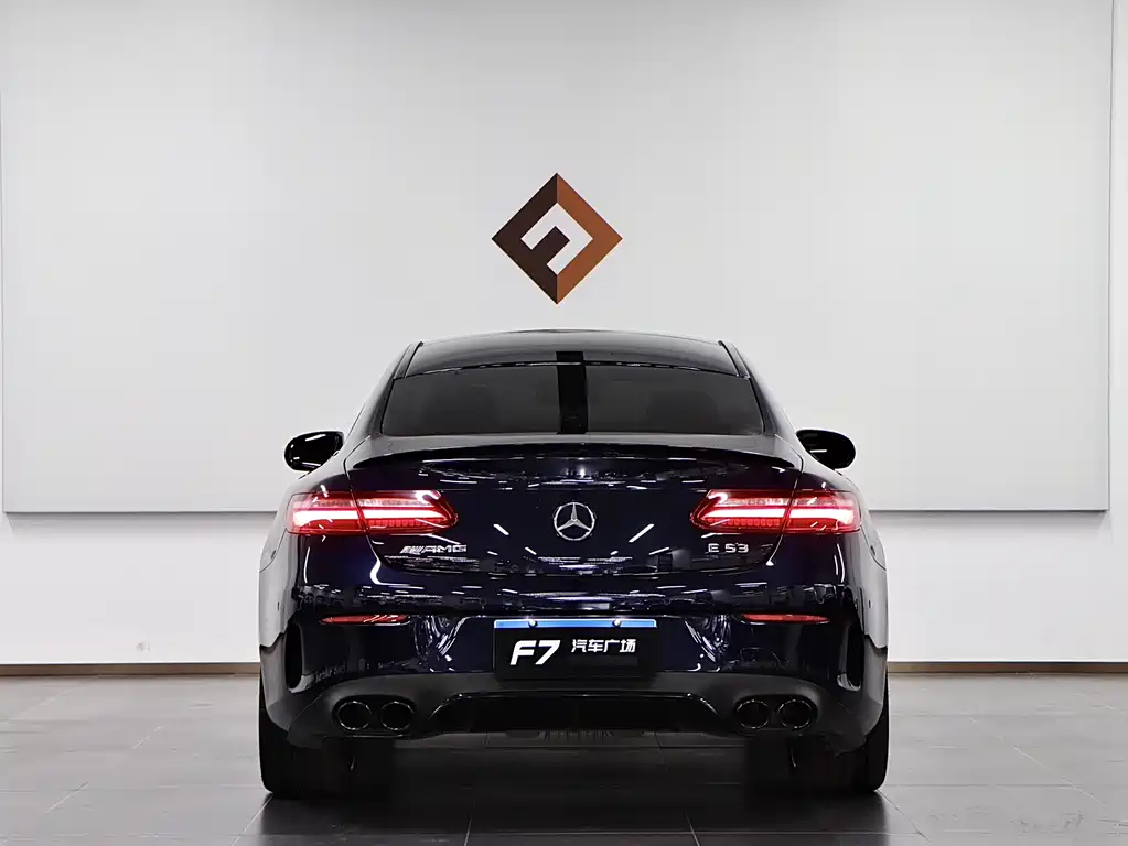 Mercedes-Benz E-Class AMG — фото 5