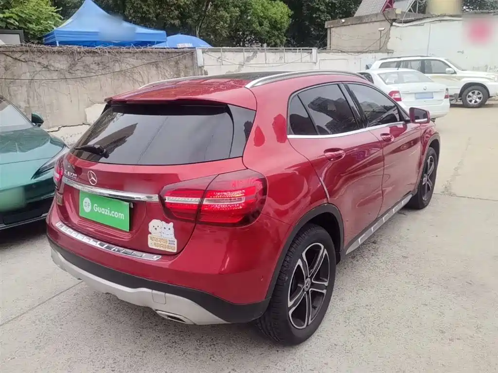 Mercedes-Benz GLA — фото 7