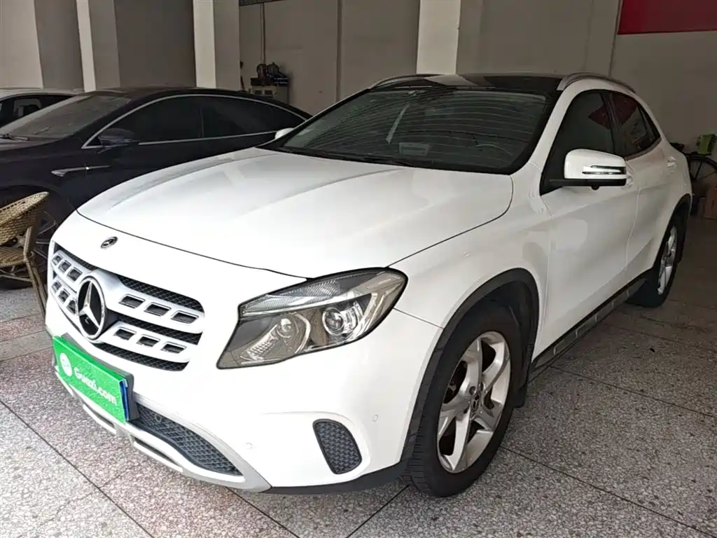 Mercedes-Benz GLA — фото 2