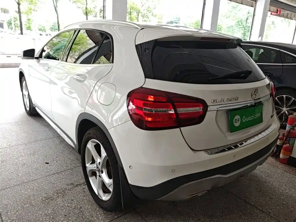 Mercedes-Benz GLA — фото 5