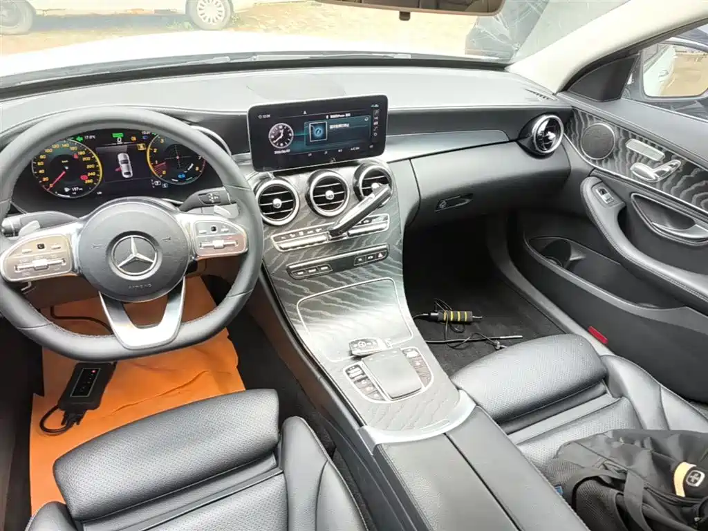 Mercedes-Benz C-Class — фото 14