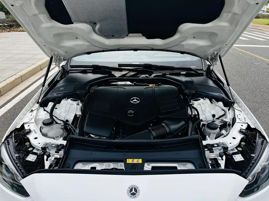 Mercedes-Benz C-Class — фото 13