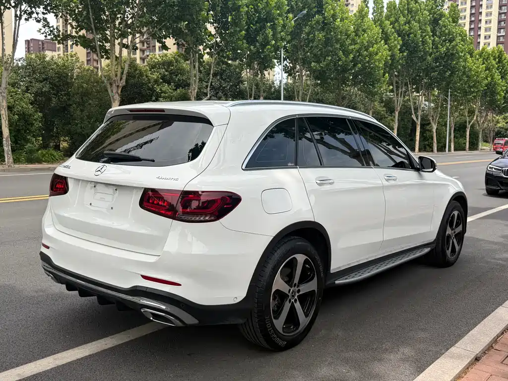 Mercedes-Benz GLC — фото 6