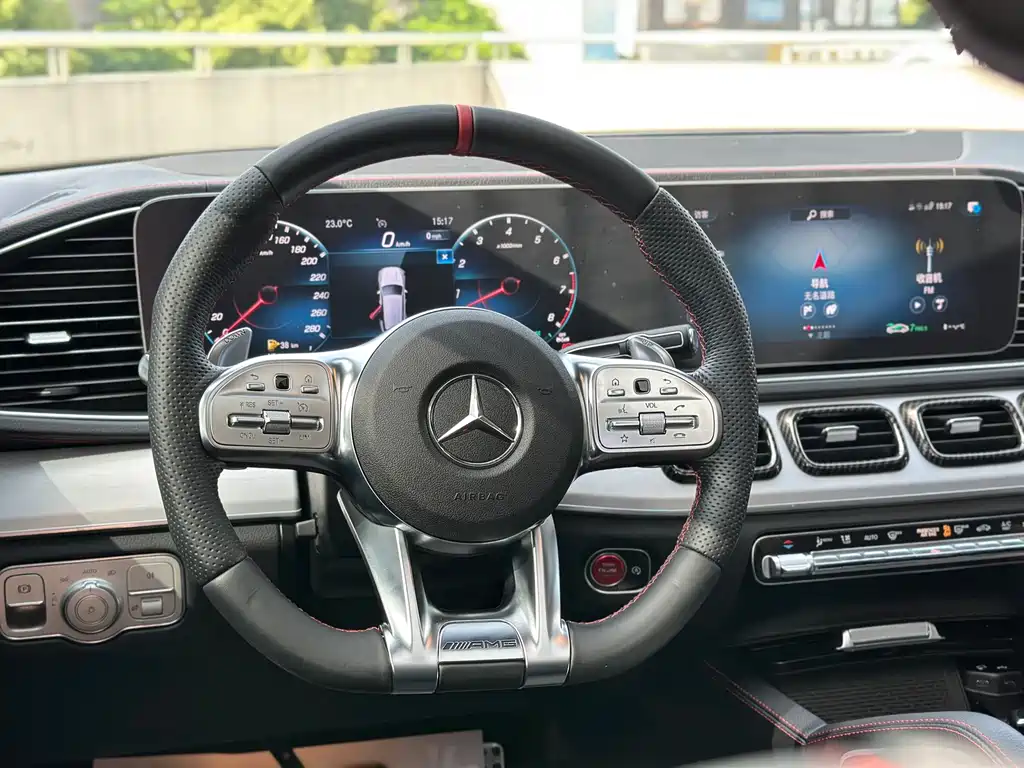 Mercedes-Benz GLE AMG — фото 8