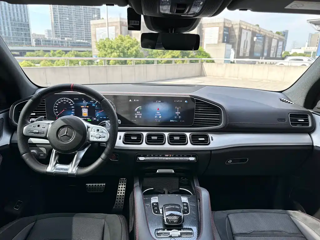 Mercedes-Benz GLE AMG — фото 9