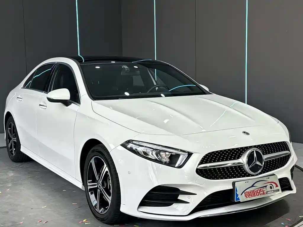 Mercedes-Benz A-Class — фото 3
