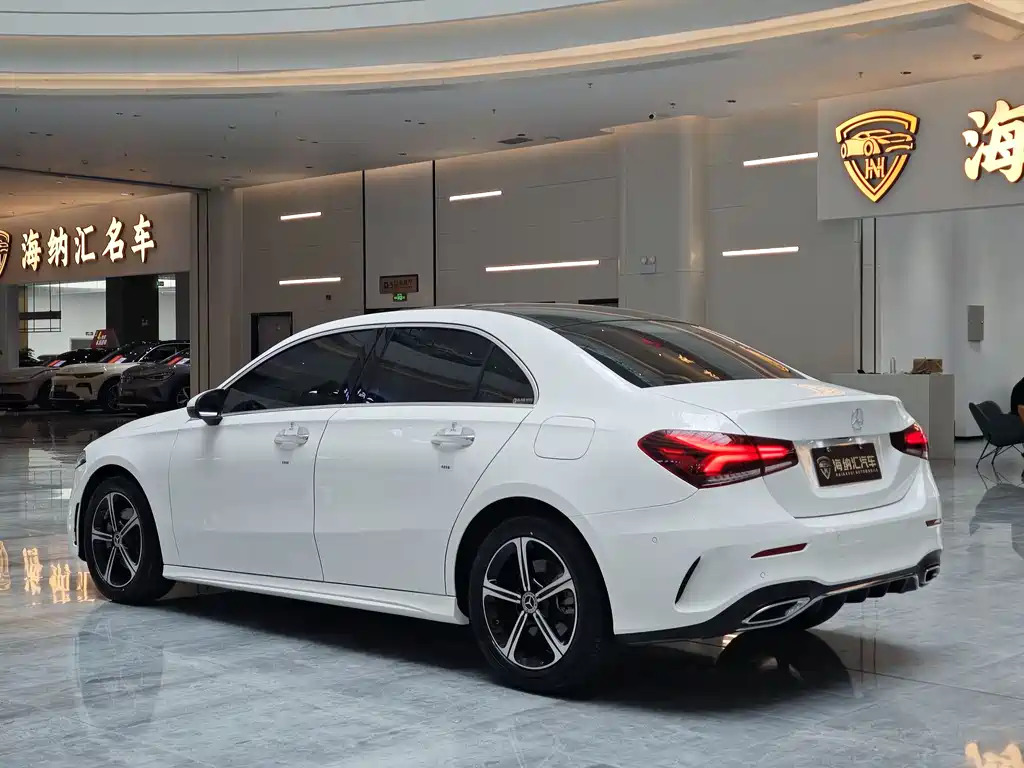 Mercedes-Benz A-Class — фото 3