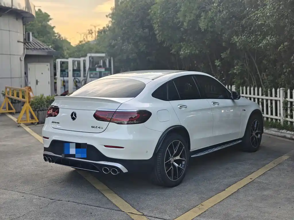 Mercedes-Benz GLC Coupe AMG — фото 2