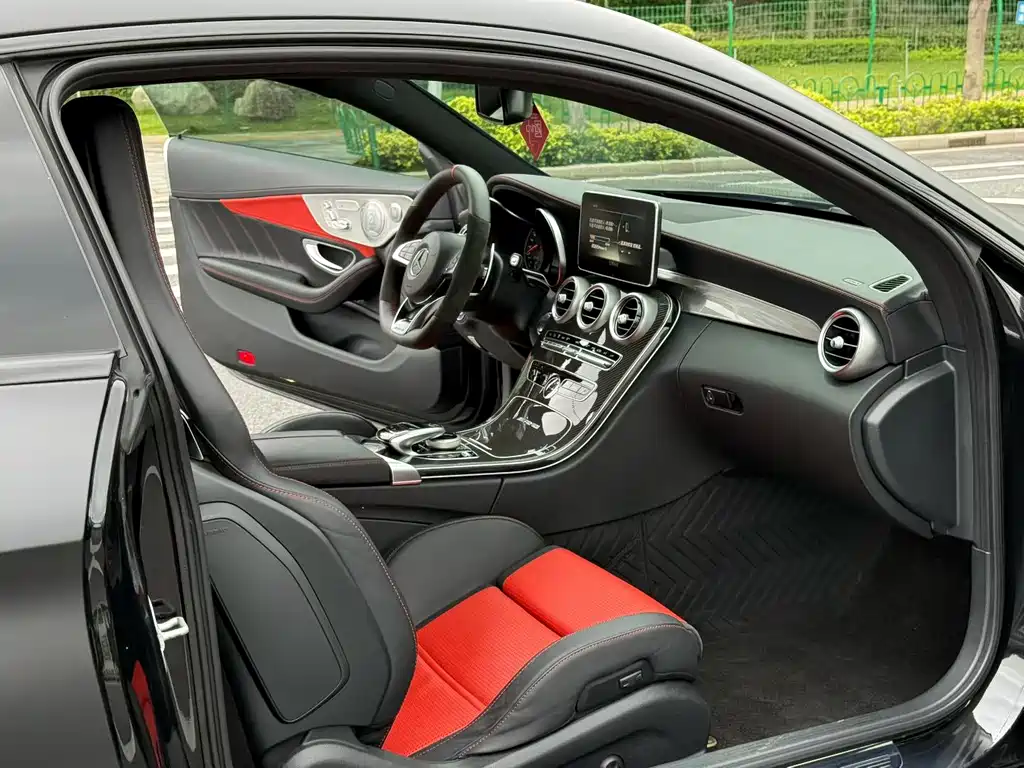 Mercedes-Benz C-Class AMG — фото 5