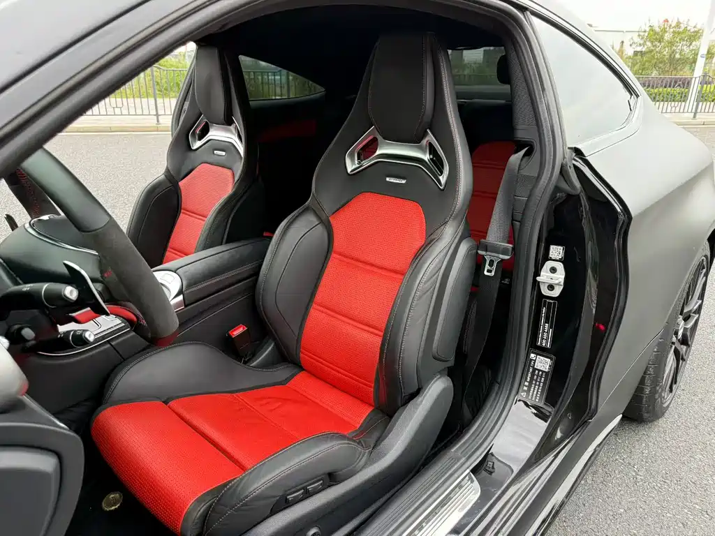 Mercedes-Benz C-Class AMG — фото 6