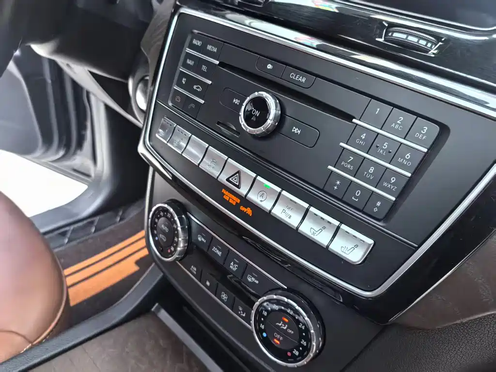Mercedes-Benz GLS — фото 20