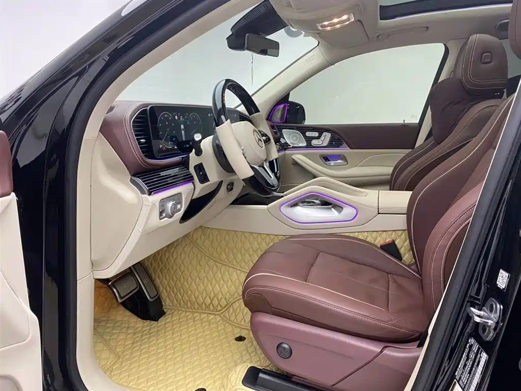 Mercedes-Benz GLS — фото 17