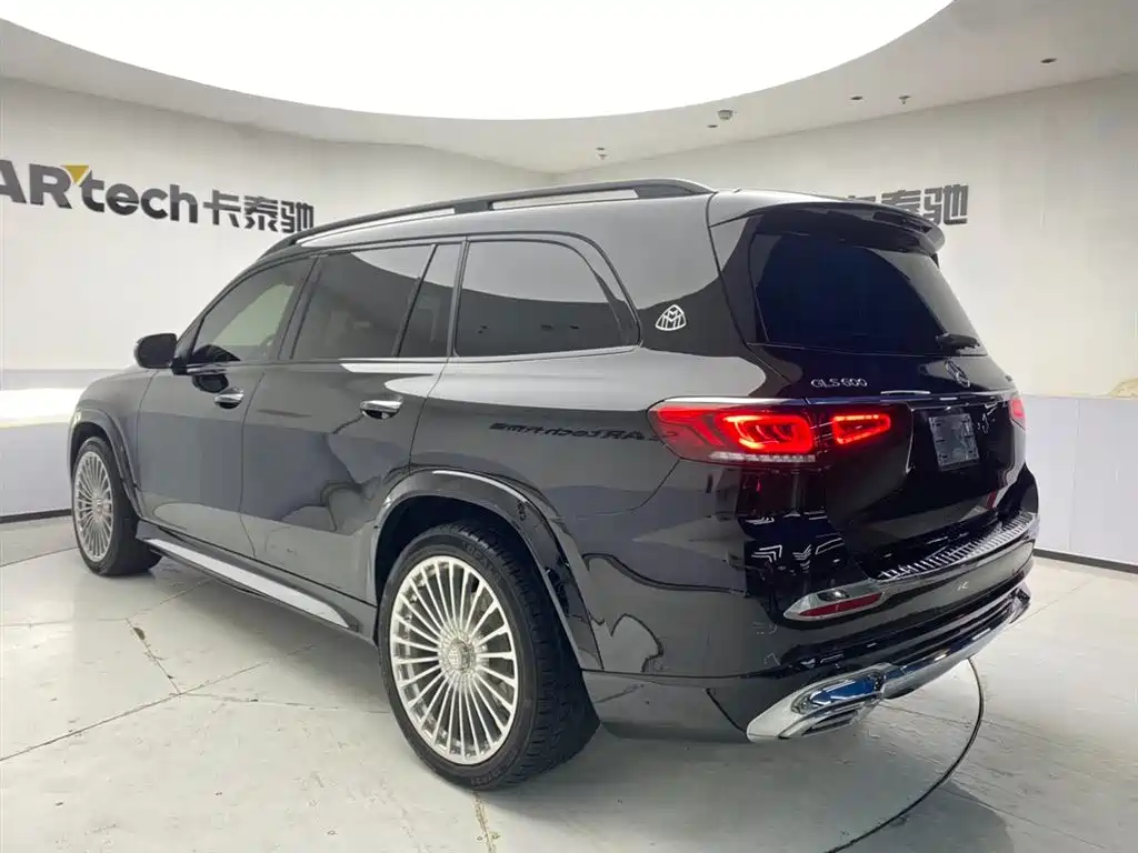 Mercedes-Benz GLS — фото 7