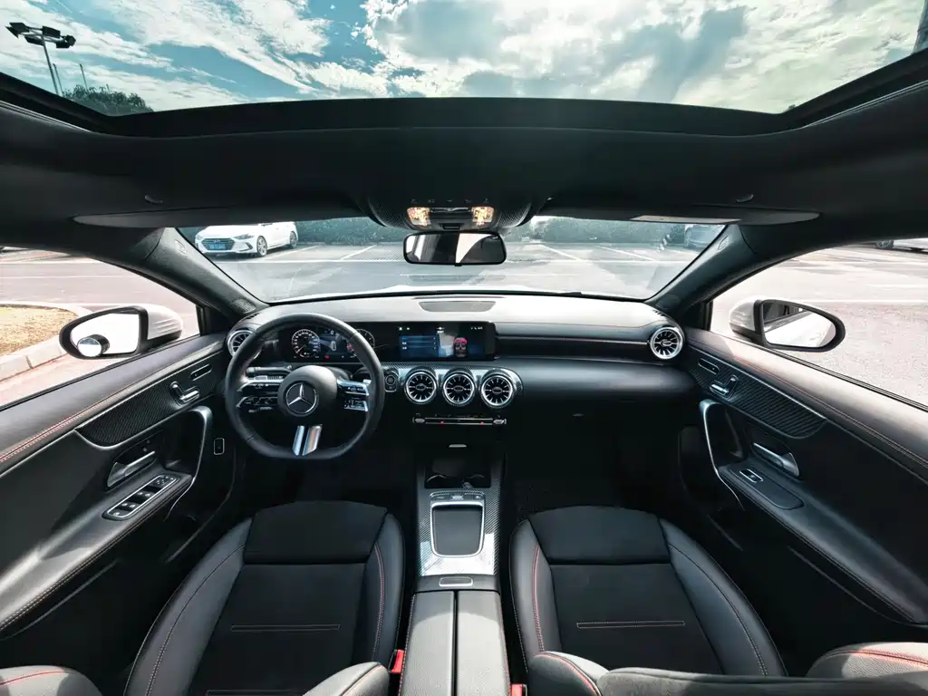 Mercedes-Benz A-Class — фото 10